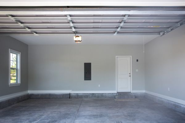 Cost of Garage Concrete Repair in Modesto